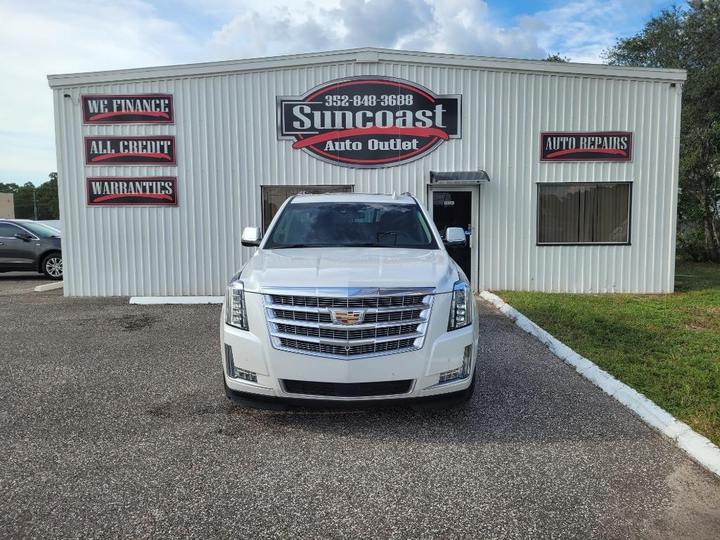 2017 Cadillac Escalade Premium Luxury's photo